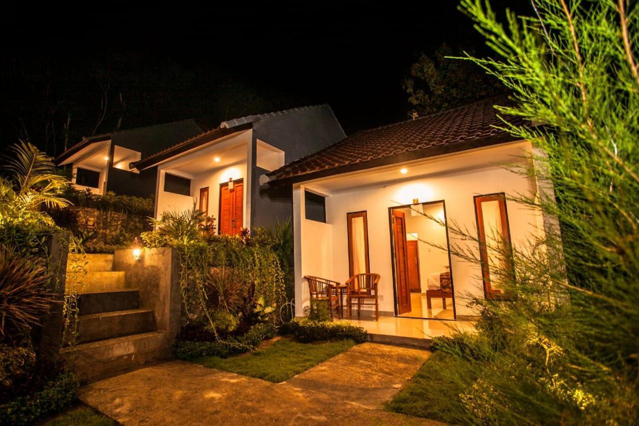 Singgahan Bungalow By Ecommerceloka Toyapakeh Εξωτερικό φωτογραφία